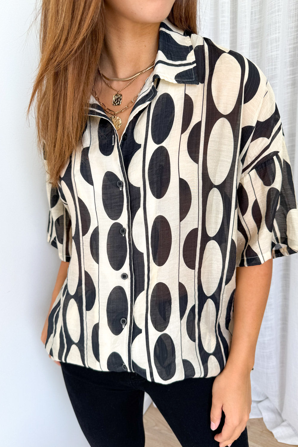 Dela Shirt - Black Sand Spot