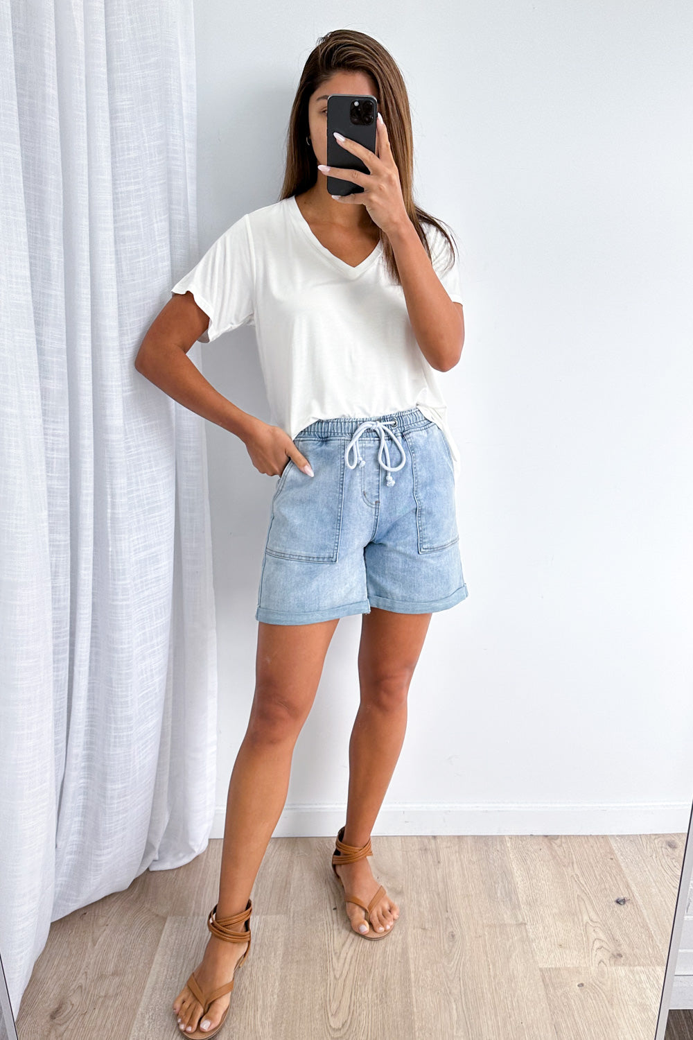 Roll Up Denim Shorts - Light Denim