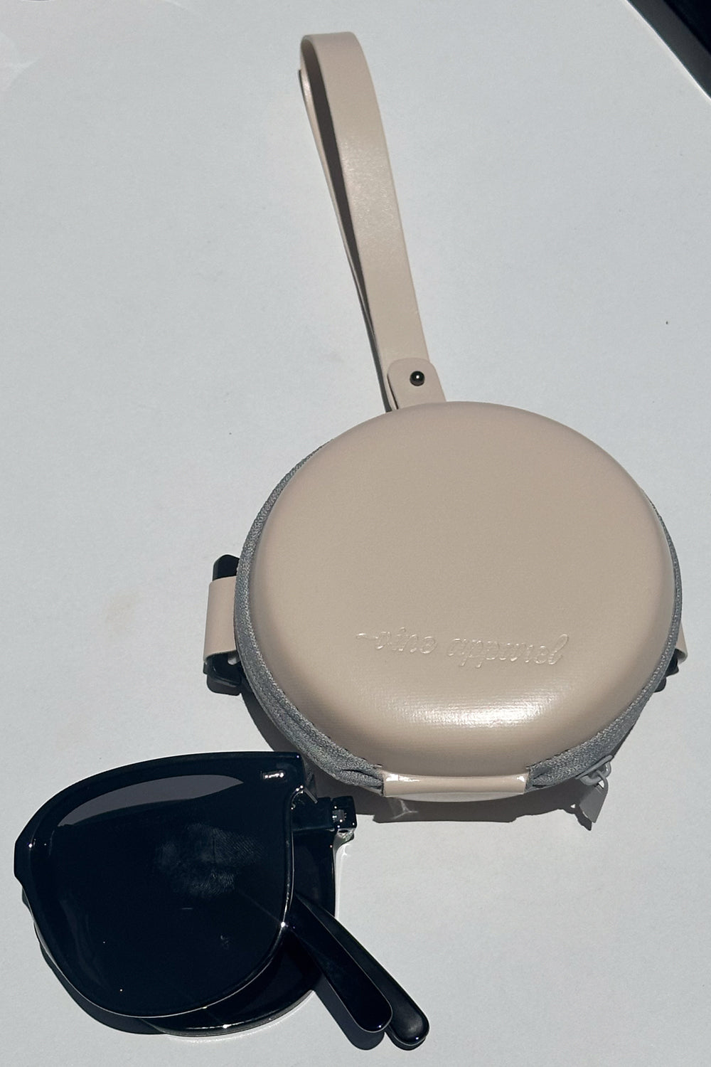 The Classic Foldie Sunglasses - Black